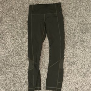 cropped green lululemon leggings